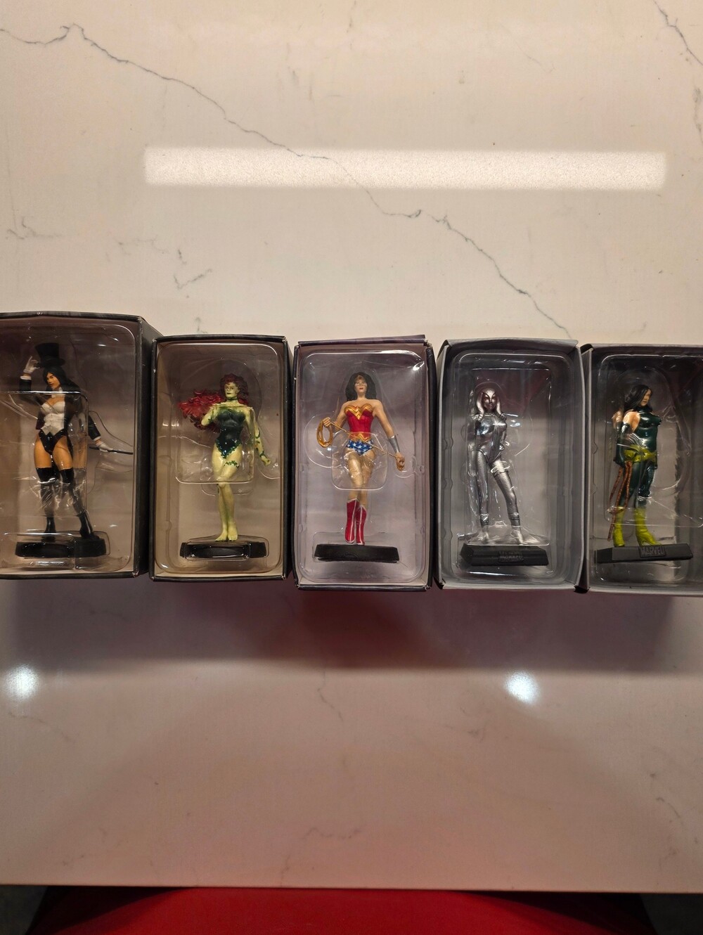 Eaglemoss DC & Marvel Lead Figurine - Wonder Woman Zatanna Poison Ivy Viper